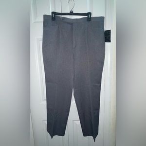 MEN'S BOTANY 500. SIZE 37S. STYLE # 19047-16 SLKBTF2 PANTS. NWT